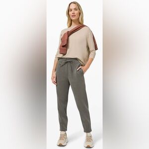 Lululemon Soft Ambitions High Rise Jogger